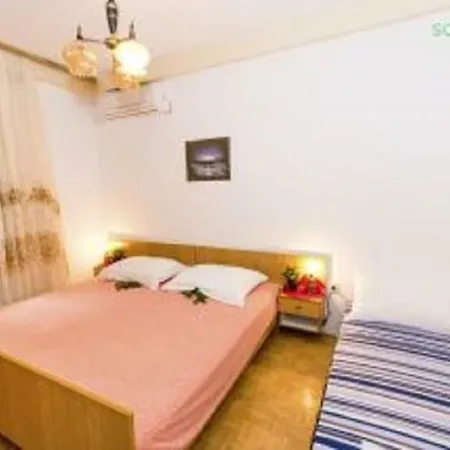 Apartment Pavisic *