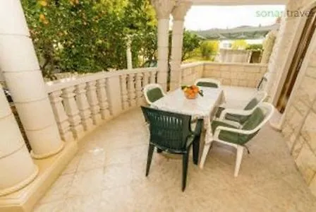 Apartment Pavisic